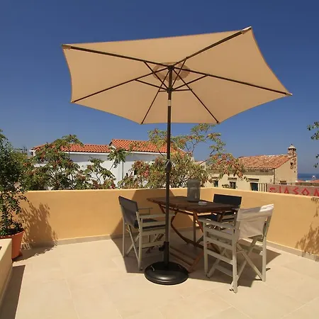 Fagotto Art Residences בית הארחה 4*