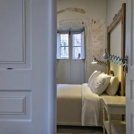 Fagotto Art Residences Guest house